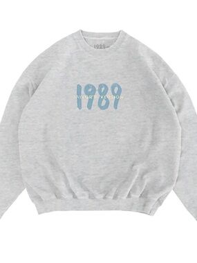 Taylor Swift Light Gray Crewneck Sweatshirt with Blue 1989 Graphic
